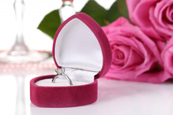 Картинка разное украшения +аксессуары +веера коробочка розы бриллиант кольцо