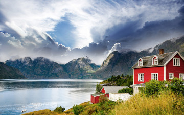 обоя norway, природа, реки, озера, пейзаж, дом, горы, озеро, фьорд, норвегия