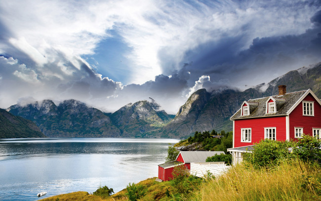 Обои картинки фото norway, природа, реки, озера, пейзаж, дом, горы, озеро, фьорд, норвегия
