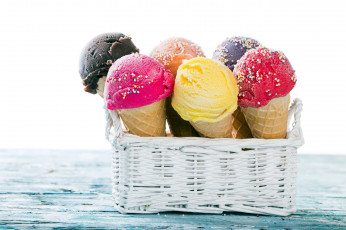 Картинка еда мороженое +десерты вафельный рожок лакомство ассорти
