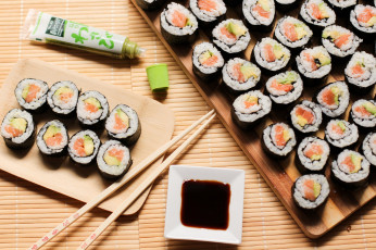 Картинка еда рыба +морепродукты +суши +роллы японская роллы кухня соус