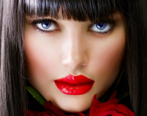 Картинка девушки -unsort+ лица +портреты брюнетка взгляд челка губы помада цветок
