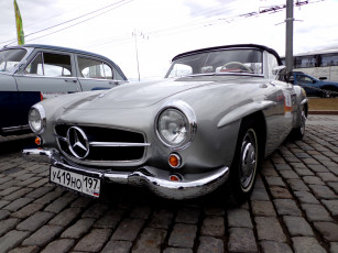 Картинка автомобили выставки+и+уличные+фото серый mercedes-benz
