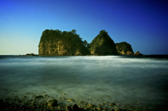 Картинка природа побережье скалы камни море