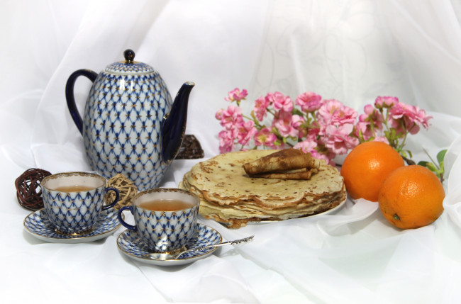 Обои картинки фото еда, натюрморт, апельсины, чай, блины