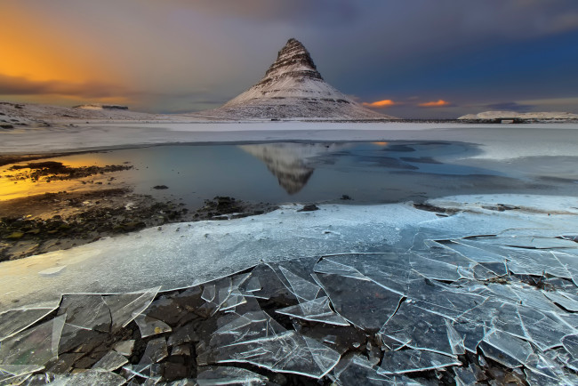 Обои картинки фото природа, реки, озера, гора, исландия, лёд