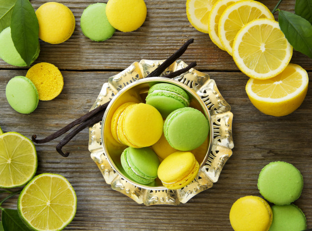 Обои картинки фото еда, - макаруны, макаруны, лайм, лимоны