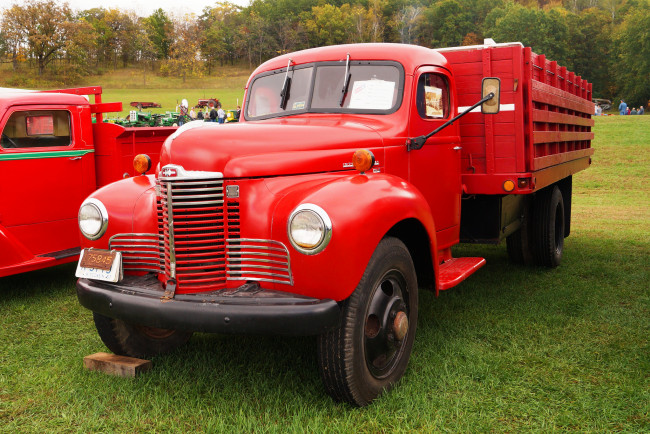 Обои картинки фото 1949 international model kb-5, автомобили, international, кузов, грузовик, тяжёлый