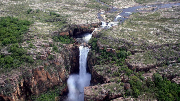 Картинка природа водопады река горы поток