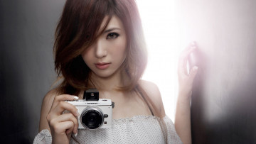 Картинка девушки -unsort+ азиатки взгляд фотокамера