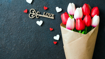 Картинка праздничные день+святого+валентина +сердечки +любовь надпись ключ тюльпаны