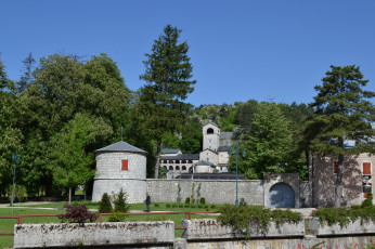Картинка Черногория цетине города дворцы замки крепости крепость деревья парк