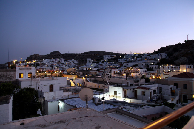 Обои картинки фото родос греция, города, - огни ночного города, вечер, огни