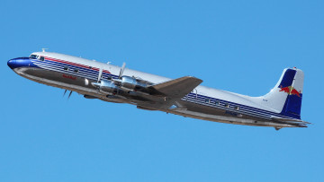 Картинка douglas dc6 авиация пассажирские самолёты турбовинтовой в полете лайнер