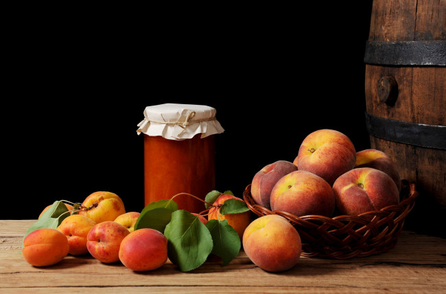 Обои картинки фото еда, персики, сливы, абрикосы, фрукты