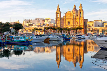 Картинка valletta malta корабли порты причалы катера лодки собор отражение гавань мальта валлетта