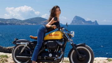 Картинка мотоциклы мото+с+девушкой harley davidson