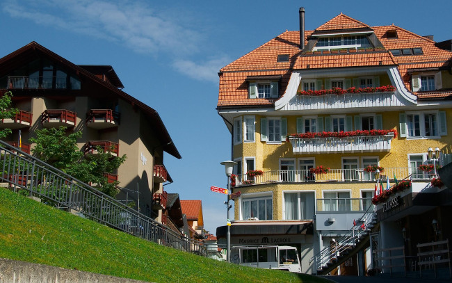 Обои картинки фото switzerland, города, здания, дома, швейцария, цветы, балконы