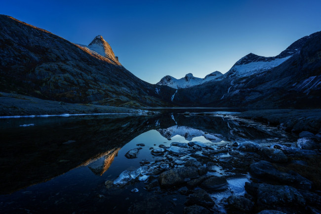Обои картинки фото норвегия, природа, реки, озера, камни, водоем
