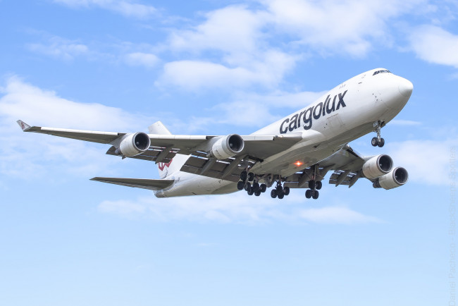 Обои картинки фото boeing 747-4evf, авиация, грузовые самолёты, карго