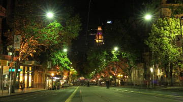 Картинка города мельбурн+ австралия мельбурн дома огни улица деревья ночь