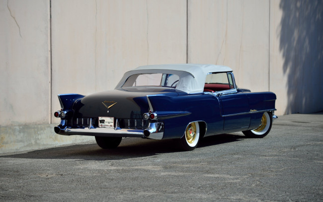 Обои картинки фото cadillac eldorado,  1955, автомобили, cadillac, вид, сзади, eldorado, convertible, 1955, кабриолет, классика, ретро
