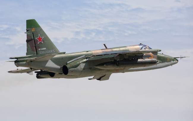 Обои картинки фото су-25, авиация, боевые самолёты, военные, самолеты, ввс, россии, штурмовик