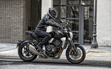 Картинка 2019+honda+cb1000r мотоциклы honda японские черный новый профиль вид сбоку экстерьер 2019 cb1000r