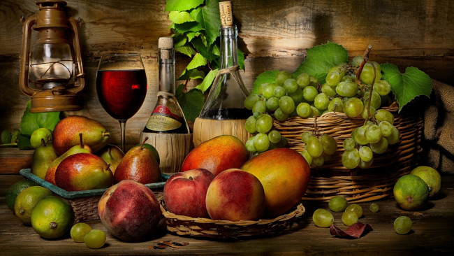 Обои картинки фото еда, фрукты,  ягоды, лайм, вино, виноград, груши, манго