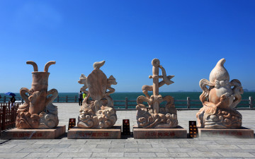 Картинка города памятники скульптуры арт объекты шаньдун