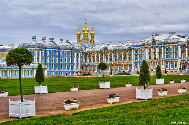 Обои картинки фото екатерининский дворец, города, санкт-петербург,  петергоф , россия, екатерининский, дворец, санкт-, петербург, пушкин, царское, село