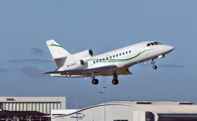 Обои картинки фото falcon 900, авиация, пассажирские самолёты, бизнес-класс, франция, dassault, aviation