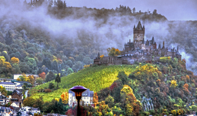 Обои картинки фото города, кохем, германия, замок, холм, пейзаж, туман