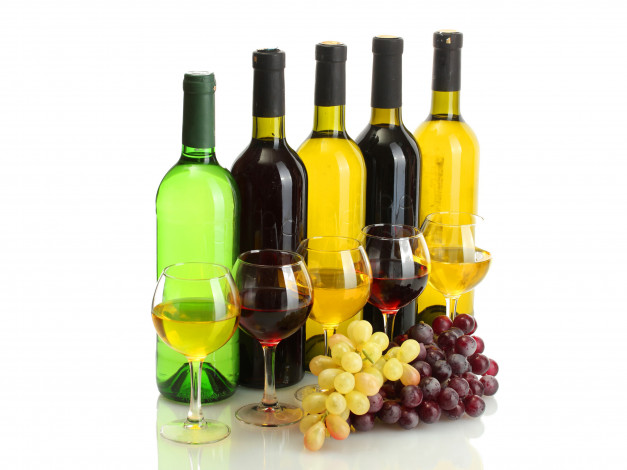 Обои картинки фото еда, напитки,  вино, виноград, бутылки, вино