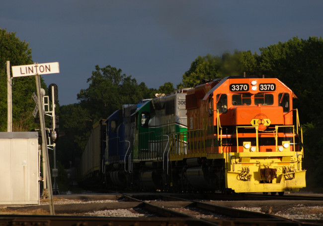 Обои картинки фото техника, поезда, рельсы, дорога, железная, локомотив