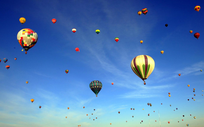 Обои картинки фото авиация, воздушные шары, небо, воздушные, шары, полет