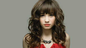 обоя Demi Lovato, девушки, волос, взгляд