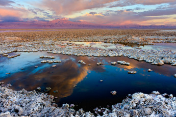 Картинка природа пейзажи Чили красивый солончак салар-де-атакама в пустыне атакама