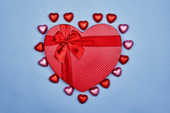 Картинка праздничные день+святого+валентина +сердечки +любовь коробка лента бант сердечки