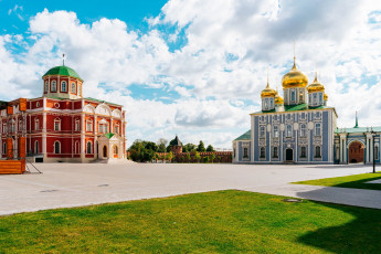 Картинка города -+пейзажи тула россия храмы церковь городская площадь газон