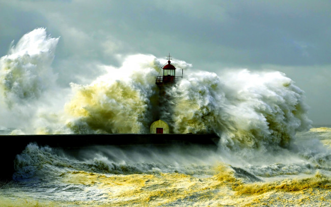 Обои картинки фото sea, storm, природа, стихия, маяк, мол, пена, волны, шторм, океан