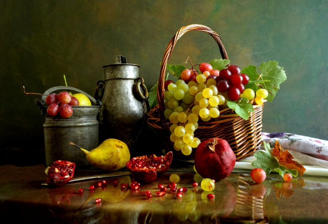 Обои картинки фото еда, натюрморт, виноград, груша, гранат