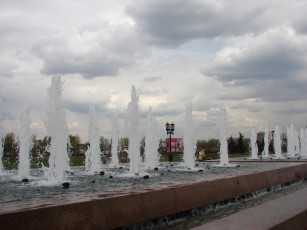 Картинка фонтаны города