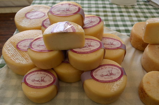 Обои картинки фото suau de la segarra, еда, сырные изделия, сыр