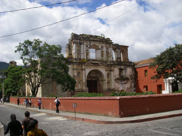 Обои картинки фото monument, antigua, guatemala, города, исторические, архитектурные, памятники