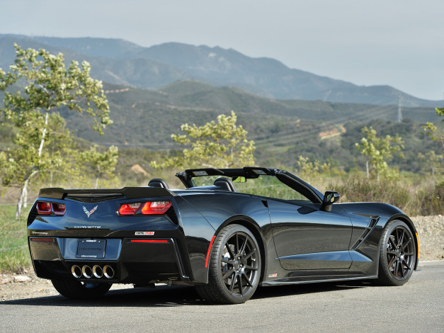 Обои картинки фото автомобили, corvette, hennessey, stingray, 2014, г, темный, supercharged, hpe700, convertible