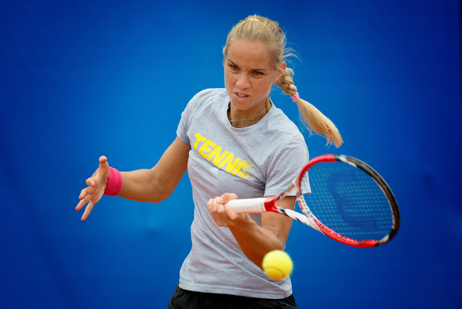 Обои картинки фото rus arantxa, спорт, теннис, девушка, ракетка, корт