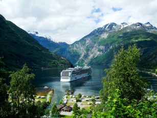 Картинка geiranger fjord норвегия корабли лайнеры горы корабль река домики