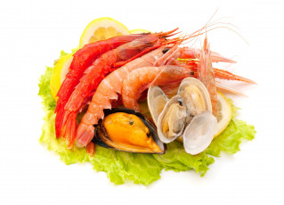 обоя еда, рыбные блюда,  с морепродуктами, креветки, лимон, салат, мидии