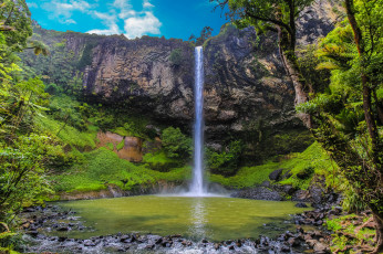 Картинка природа водопады лес горы река водопад
